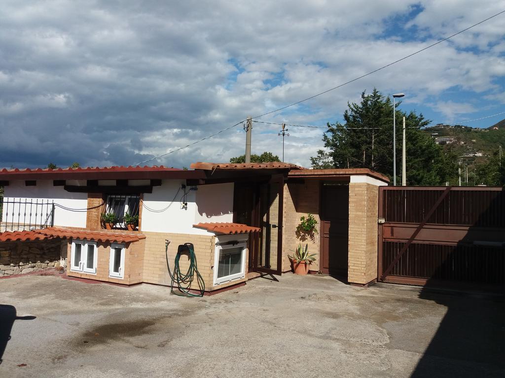 Villa Mola Bed And Breakfast Corbara  Экстерьер фото
